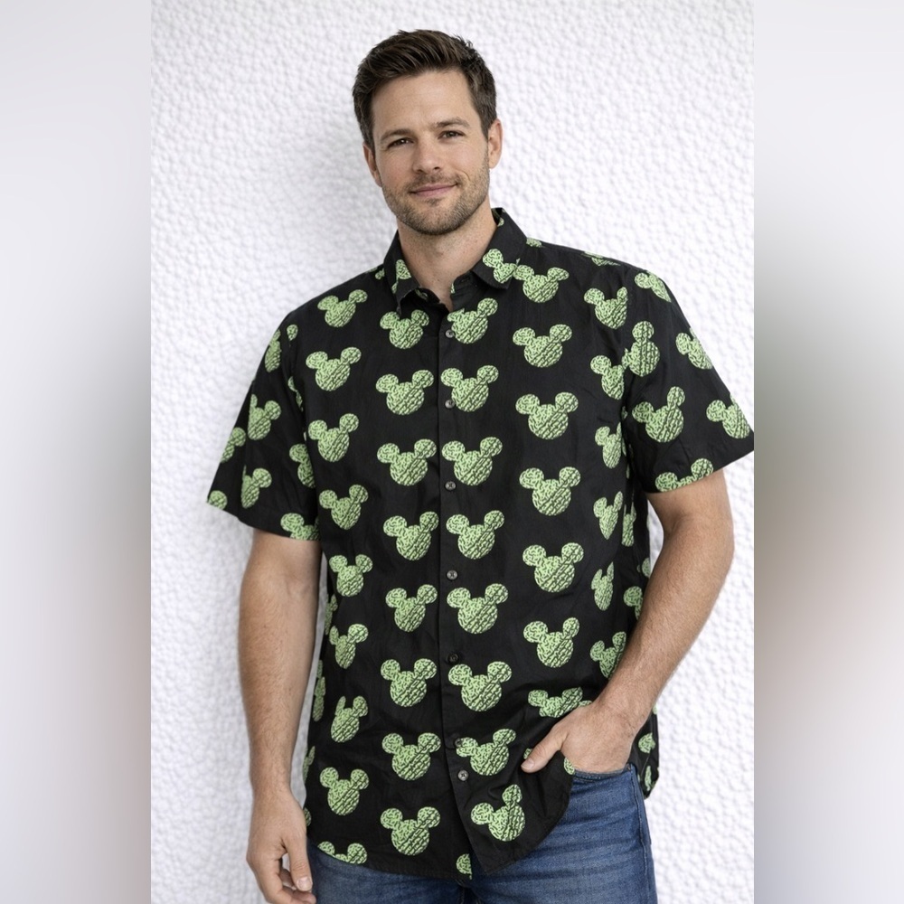 Neff X Disney Mickey Mouse Black Green Button Down Shirt Men's Size L